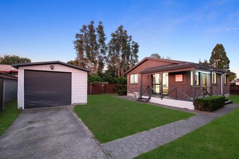 Photo of property in 4b Kentucky Crescent, Nawton, Hamilton, 3200