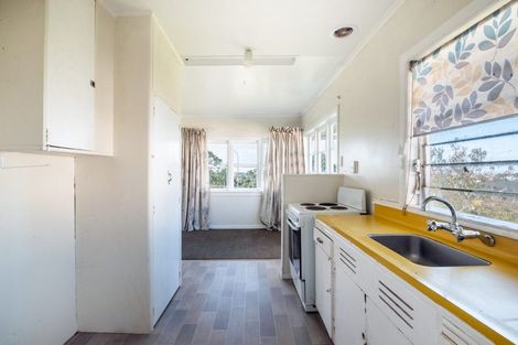 Photo of property in 518 Glenfield Road, Bayview, Auckland, 0629