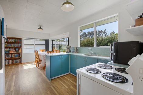 Photo of property in 20 Ngahere Street, Inglewood, 4330