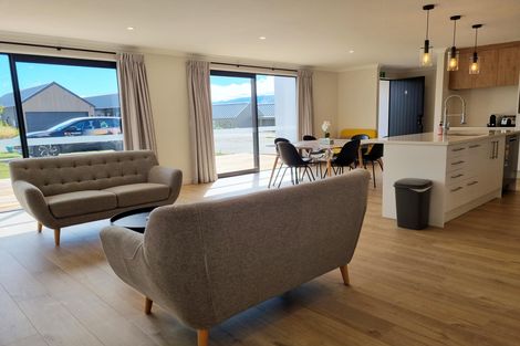 Photo of property in 22 Rodman Lane, Lake Tekapo, 7999