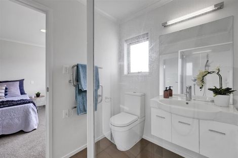 Photo of property in 11 Rawiri Drive, Bell Block, New Plymouth, 4312