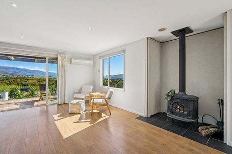 Photo of property in 32 Hall Road, Bannockburn, Cromwell, 9384