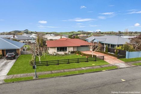 Photo of property in 7 Belgrove Drive, Waipukurau, 4200
