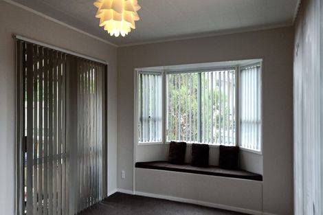 Photo of property in 54 Alabaster Drive, Papatoetoe, Auckland, 2025