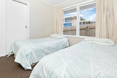 Photo of property in 13 Orchard Rise, Rosehill, Papakura, 2113