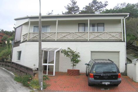 Photo of property in 12 Twomey Grove, Houghton Bay, Wellington, 6023