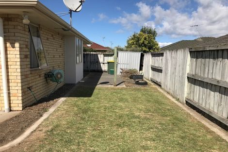 Photo of property in 8 Grevillea Place, Melville, Hamilton, 3206