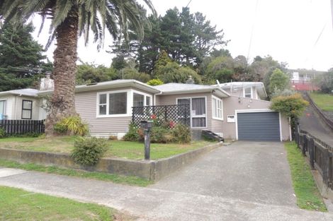 Photo of property in 372 George Street, Stokes Valley, Lower Hutt, 5019