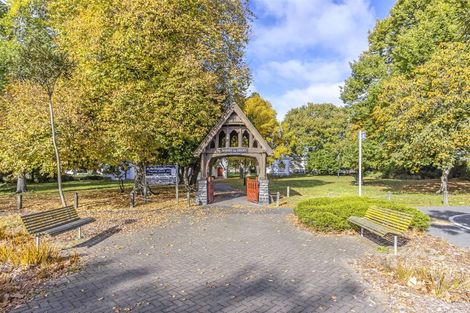 Photo of property in 2/12 Grove Road, Addington, Christchurch, 8024