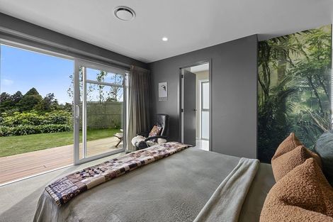 Photo of property in 5 Greenpath Lane, Hurworth, New Plymouth, 4310