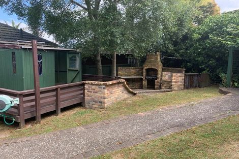 Photo of property in 27-29 Wairau Road, Forrest Hill, Auckland, 0627