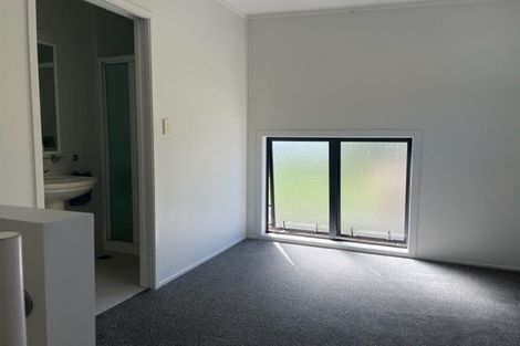 Photo of property in 24a/30 Westward Ho, Glen Eden, Auckland, 0602