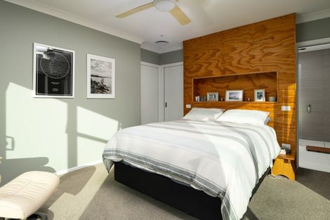 Photo of property in 49 Otago Street, Picton, 7220