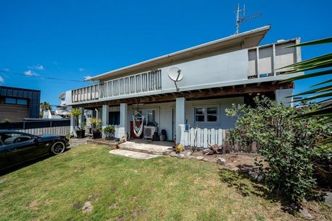Photo of property in 1034 Papamoa Beach Road, Papamoa Beach, Papamoa, 3118