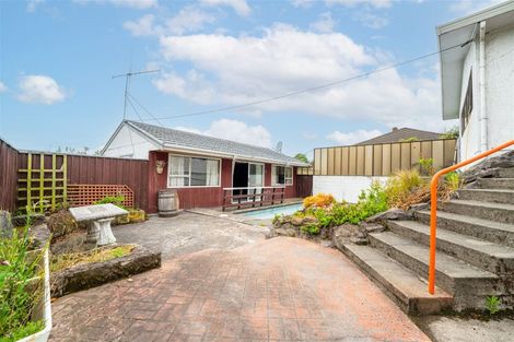 Photo of property in 17 Rolleston Street, Watlington, Timaru, 7910