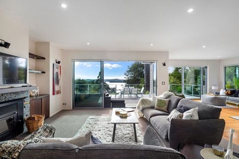 Photo of property in 3 Glance Street, Sandspit, Warkworth, 0982