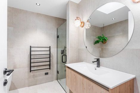 Photo of property in 96 Buckley Avenue, Hobsonville, Auckland, 0616