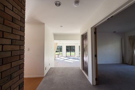 Photo of property in 7 Aotearoa Terrace, Murrays Bay, Auckland, 0630