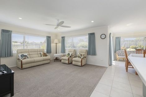 Photo of property in 4 Annandale Drive, Pyes Pa, Tauranga, 3112