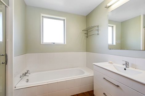 Photo of property in 140 North Belt, Lincoln, 7608