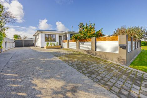 Photo of property in 57 Norwich Crescent, Tamatea, Napier, 4112