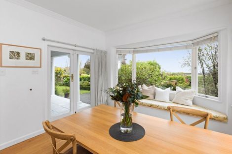 Photo of property in 22 Hunters Hill, Havelock North, 4130