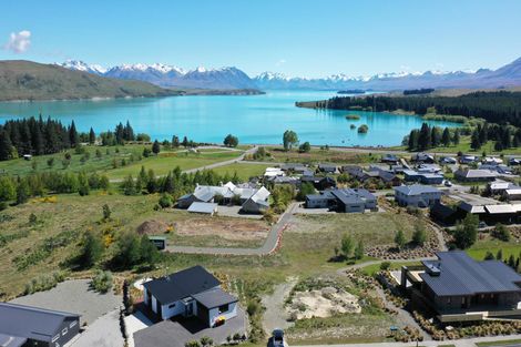 Photo of property in 18 Mistake Drive, Lake Tekapo, 7999