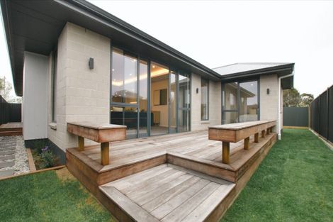 Photo of property in 18 Park Street, Winton, 9720