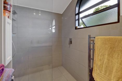 Photo of property in 8 Muggeridge Road, Manutahi, Patea, 4598