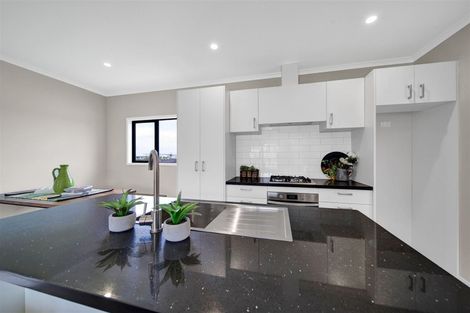 Photo of property in 5 Hinz Lane, Bell Block, New Plymouth, 4312