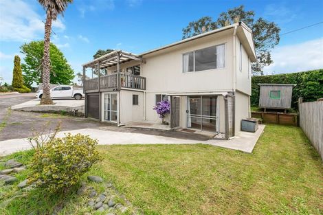 Photo of property in 4/89a Royal Road, Massey, Auckland, 0614