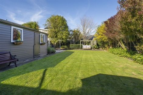 Photo of property in 40 Somerfield Street, Somerfield, Christchurch, 8024