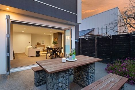 Photo of property in 142 Bishop Street, St Albans, Christchurch, 8014