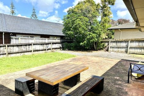 Photo of property in 29 Hugh Green Drive, Pinehill, Auckland, 0632