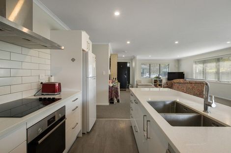 Photo of property in 28 Mural Drive, Katikati, 3129