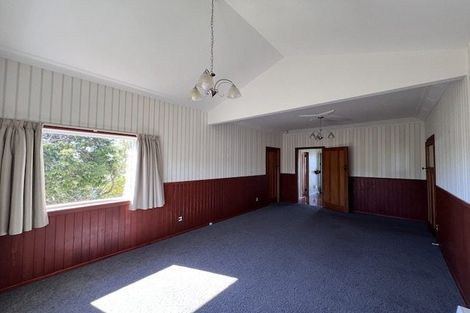 Photo of property in 168 The Ridgeway, Mornington, Wellington, 6021