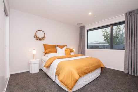 Photo of property in 18 Park Street, Winton, 9720