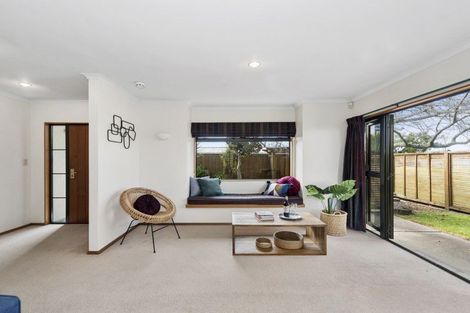 Photo of property in 18a Vardon Road, St Andrews, Hamilton, 3200