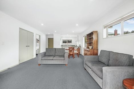 Photo of property in 63a Te Manatu Drive, Huntington, Hamilton, 3210