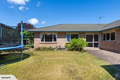 Photo of property in 80 Hillwell Drive, Henderson, Auckland, 0612