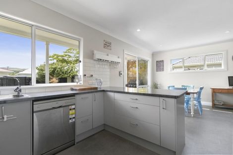 Photo of property in 865 High Street, Boulcott, Lower Hutt, 5011