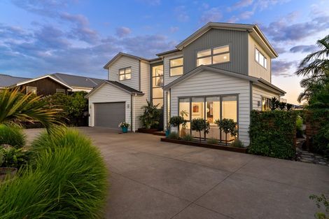 Photo of property in 57 Eighth View Avenue, Beachlands, Auckland, 2018