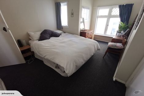 Photo of property in 19 George Street, Thorndon, Wellington, 6011