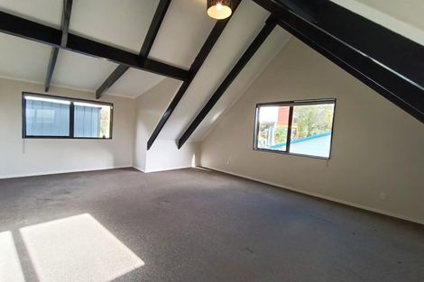 Photo of property in 20 Kerkwall Drive, Naenae, Lower Hutt, 5011