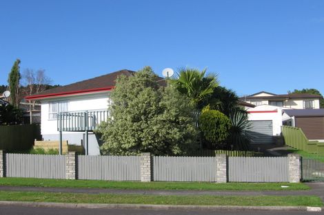 Photo of property in 19 Aronia Way, Goodwood Heights, Auckland, 2105