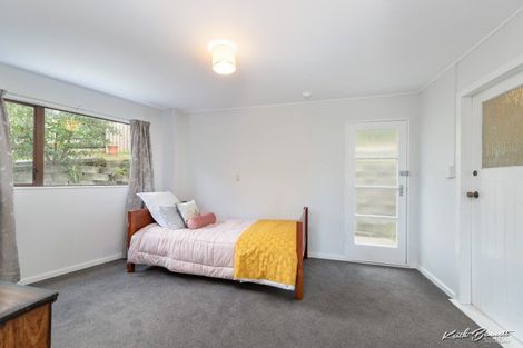 Photo of property in 29 Stanhope Grove, Korokoro, Lower Hutt, 5012