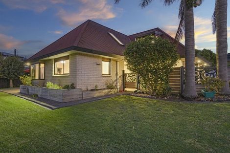 Photo of property in 35 Ruamoana Place, Omokoroa, 3114