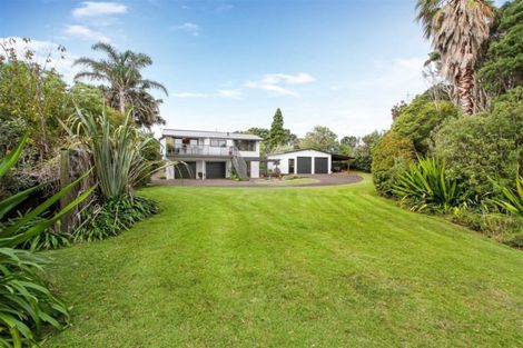 Photo of property in 100 Wharf Road, Clarks Beach, Pukekohe, 2679