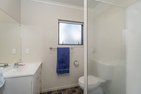Photo of property in 5 Ocean Beach Road, Tairua, 3508