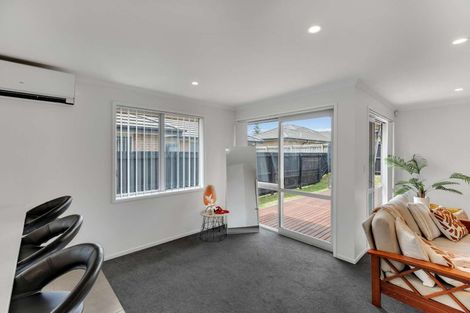 Photo of property in 17 Perla Road, Pukekohe, 2120